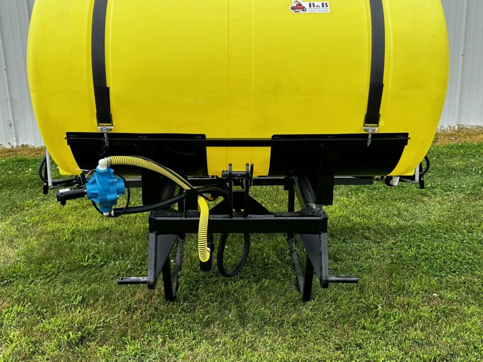 3PT 200 Gallon Hitch Sprayer - Image 2